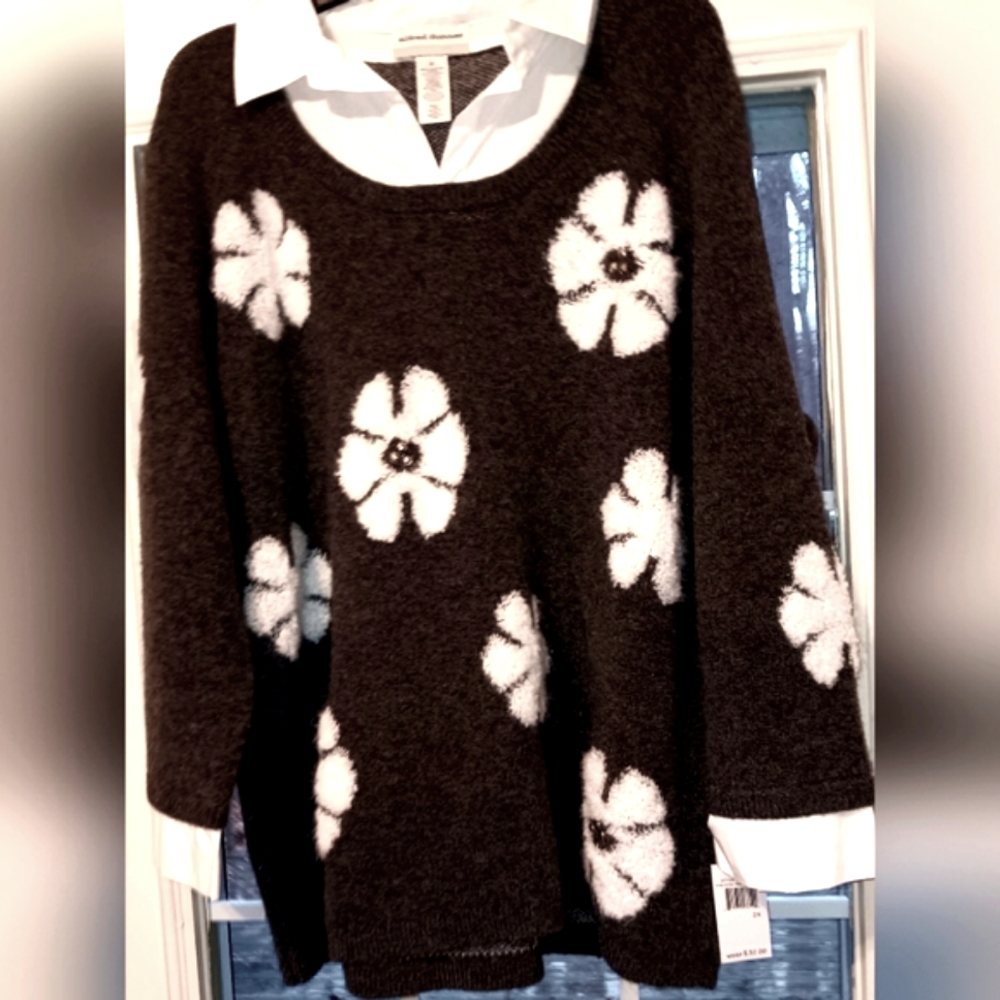 Brand new 2x sweater with white shirt built in.